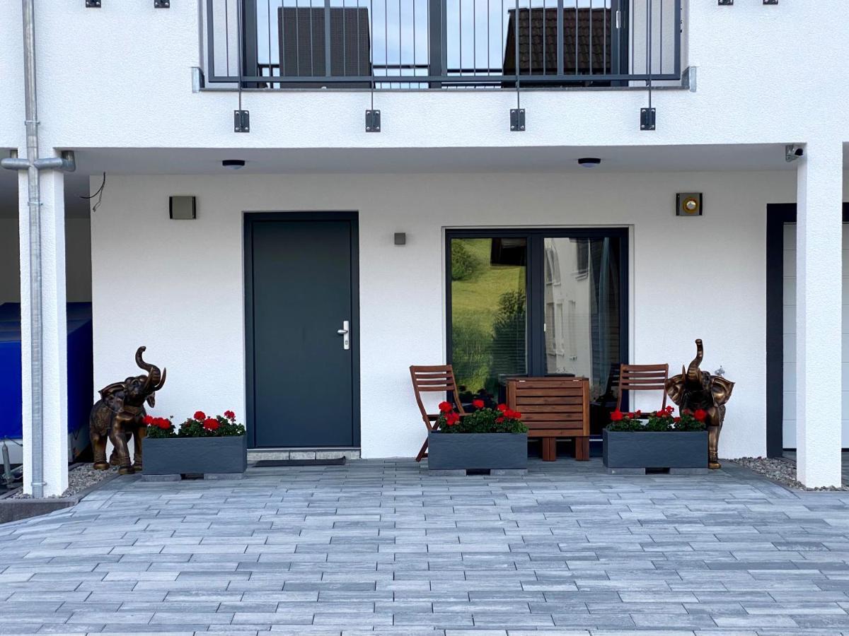 Villa Number 8 フェルトベルク エクステリア 写真