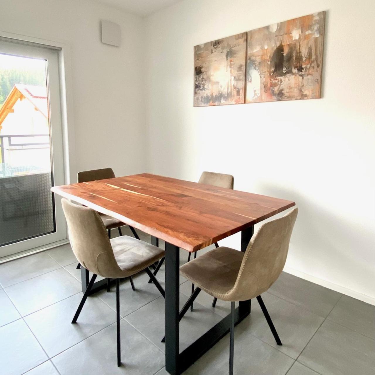 Villa Number 8 フェルトベルク 部屋 写真